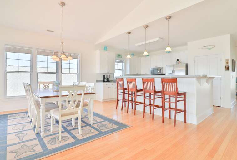 PENTHOUSE -TOP FLOOR OPEN FLOOR PLAN PENTHOUSE -TOP FLOOR OPEN FLOOR PLAN