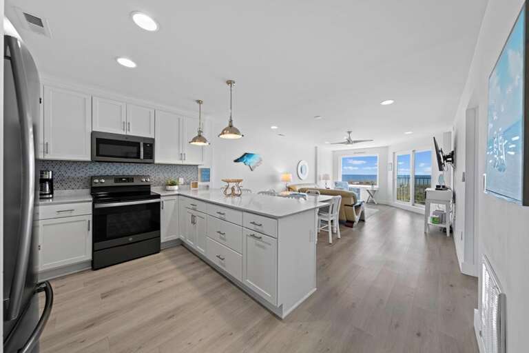 OPEN FLOOR PLAN OPEN FLOOR PLAN