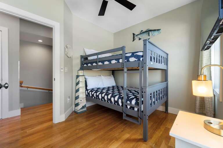 2ND FLOOR FULL OVER FULL BUNKROOM VIEW 2