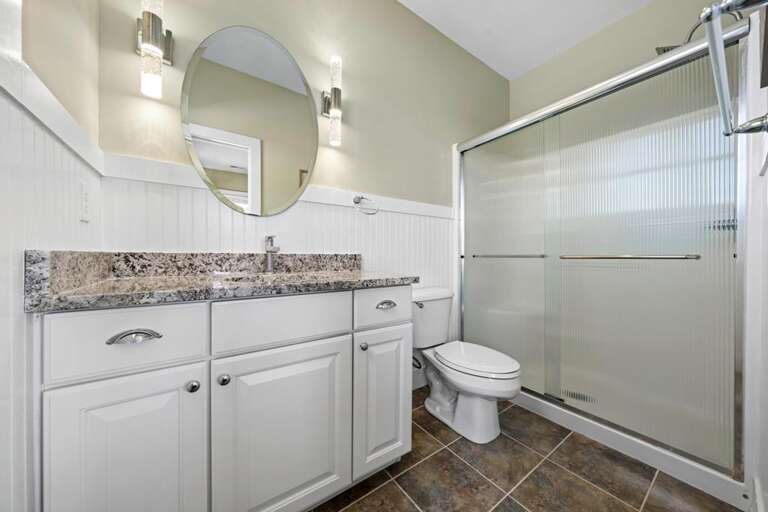 2ND FLOOR KINGMASTER BEDROOM ENSUITE