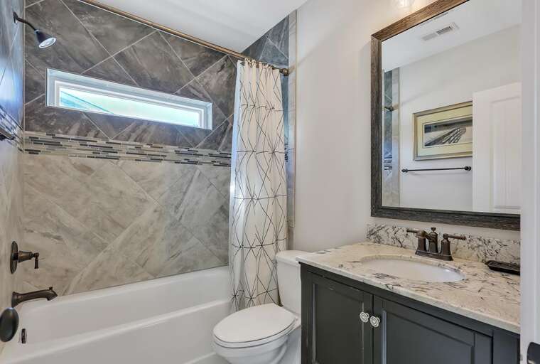 GROUND FLOOR BATHROOM GROUND FLOOR BATHROOM