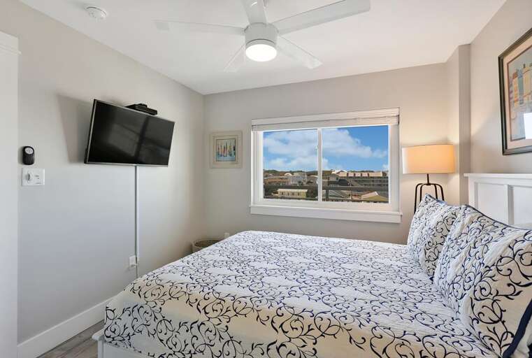 QUEEN BEDROOM VIEW 2 QUEEN BEDROOM VIEW 2