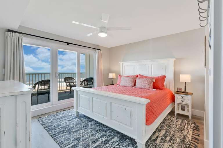 OCEANFRONT KING MASTER BEDROOM OCEANFRONT KING MASTER BEDROOM