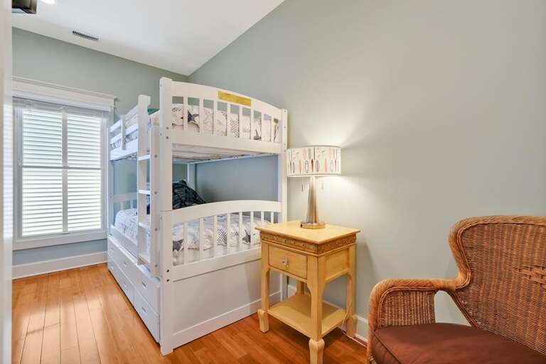 TOP FLOOR BUNK WITH TRUNDLE BED