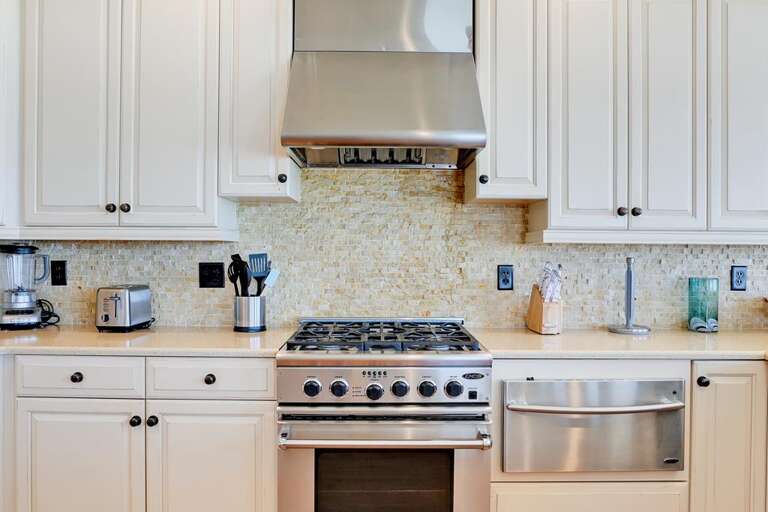 STAINLESS STEEL APPLIANCES