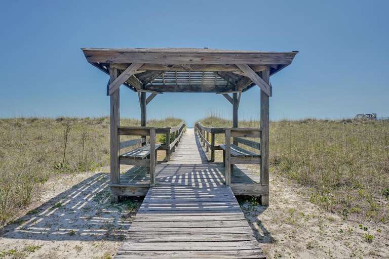 SCOTCH BONNET BEACH ACCESS