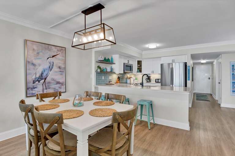 DINING & KITCHEN AREA DINING & KITCHEN AREA