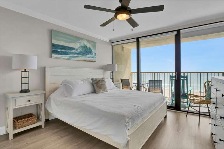 OCEANFRONT KING MASTER BEDROOM OCEANFRONT KING MASTER BEDROOM