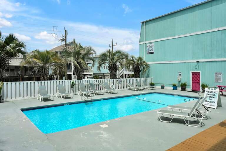  POOL