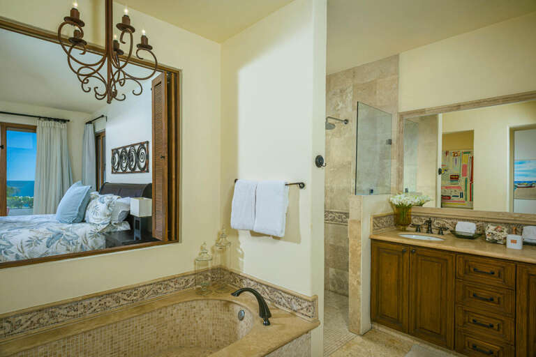 There is no shortage of space at Casa Maravilla as each bedroom includes it's own ensuite bathroom!