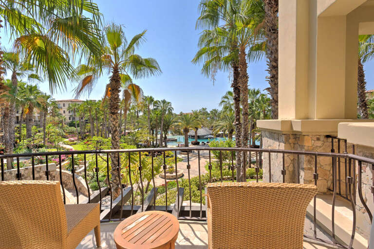 Esperanza_2804_balcony