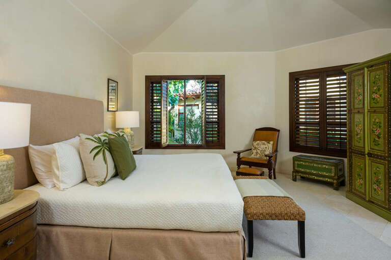 You'll have all the comforts of home and more at Villa Las Arenas 104 with Satellite TV and ensuite bathrooms in each bedroom