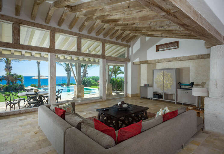 You're never too far away from the sea at Piedra Blanca, even when you're in the villa!