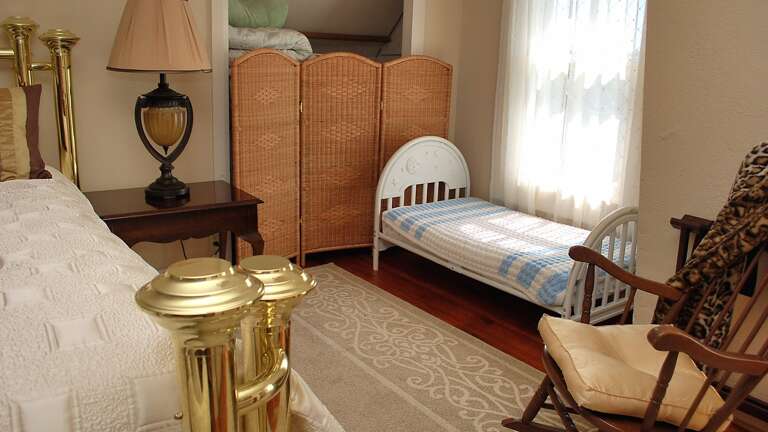 Bed 5-Toddler bed by King