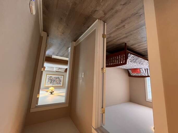 Twink bunk room to the left and Ensuite straight ahead.