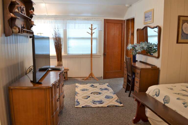 Downstairs Master Suite