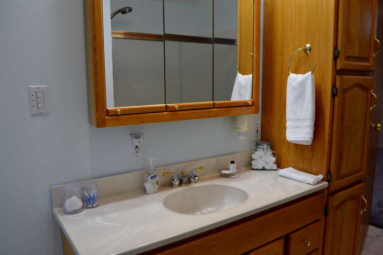 Bath Upstairs