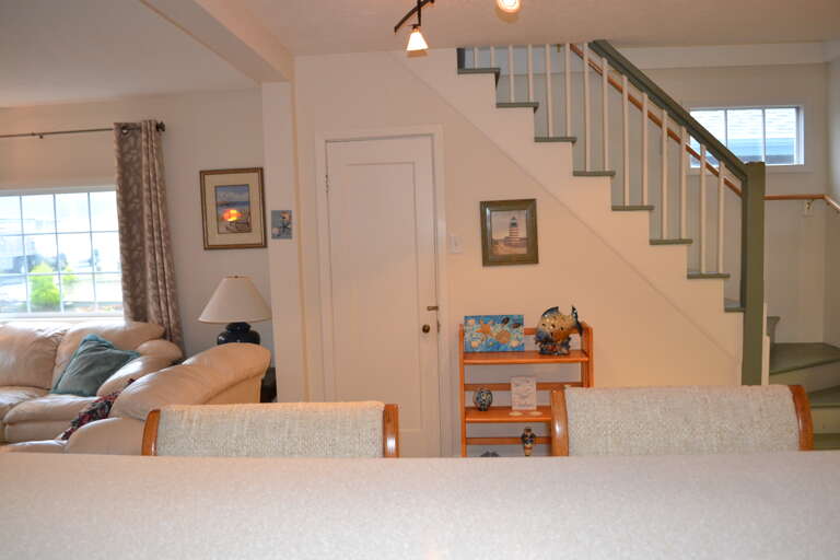 Kitchen Breakfast Bar into the Living Room