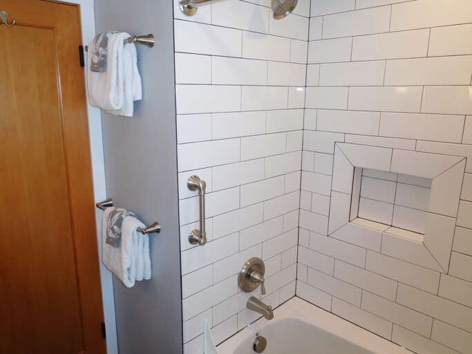 House Bath 2 House Bath 2