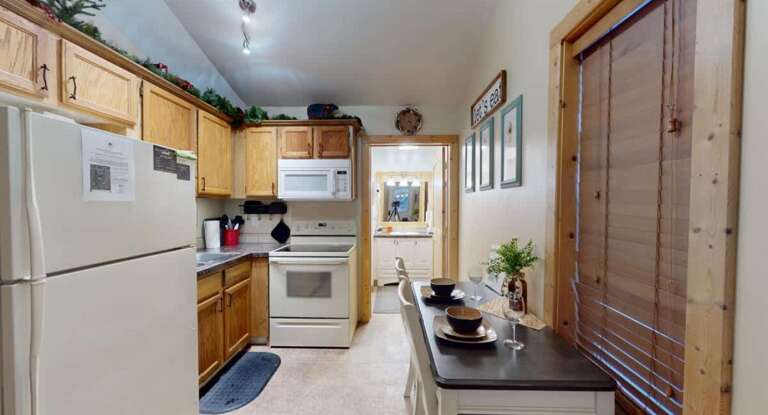 Island Park Apartment Rental