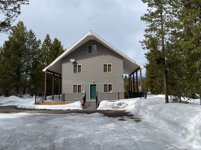 Island Park Cabin Rental