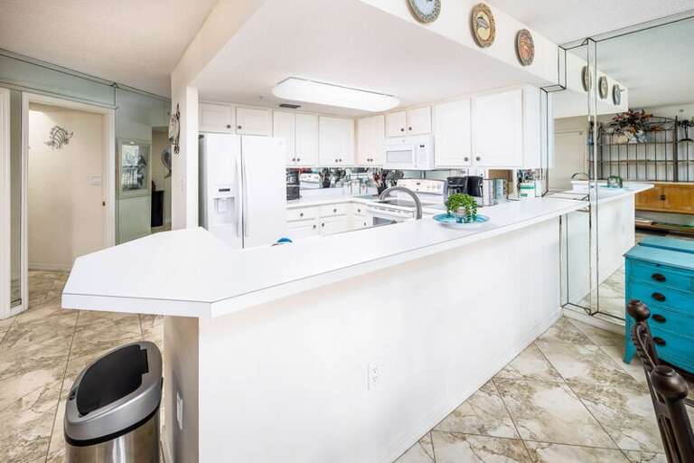 Kitchen - 
Islander Beach Condo Rentals, Okaloosa Island