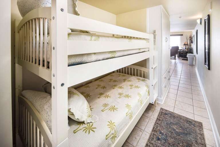Hallway Bunk Beds - 
Pelican Isle 308 Fort Walton Beach Okaloosa Island Vacation Rentals Hallway Bunk Beds - 
Pelican Isle 308 Fort Walton Beach Okaloosa Island Vacation Rentals