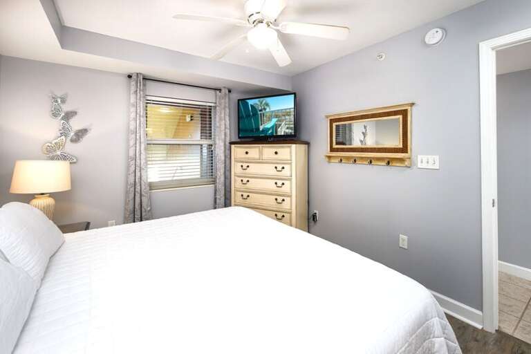 Master Bedroom, Pelican Isle Resort Okaloosa Island