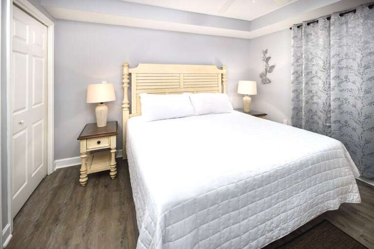 Master Bedroom, Pelican Isle Resort Okaloosa Island
