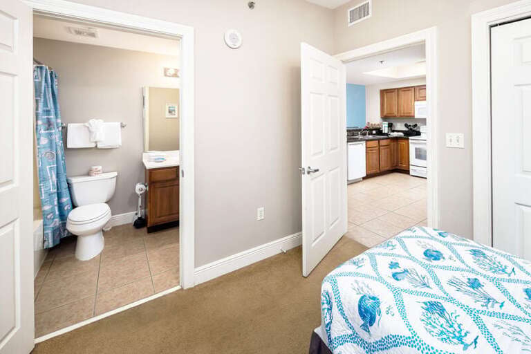 Guest Bedroom, Ariel Dunes II 1507, Destin Vacation Rentals Scenic Gulf Drive Guest Bedroom, Ariel Dunes II 1507, Destin Vacation Rentals Scenic Gulf Drive