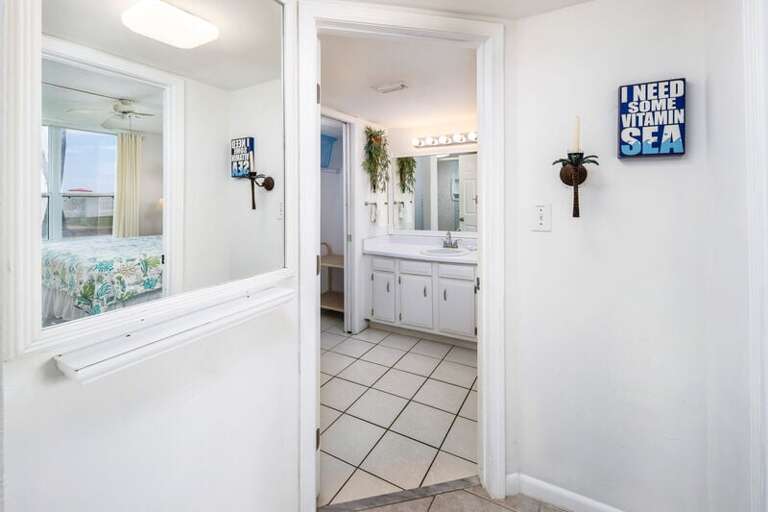 Bathroom - 
El Matador Resort, Okaloosa Island Fort Walton Beach Vacation Rentals