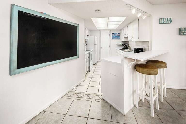 Kitchen - 
El Matador Resort, Okaloosa Island Fort Walton Beach Vacation Rentals