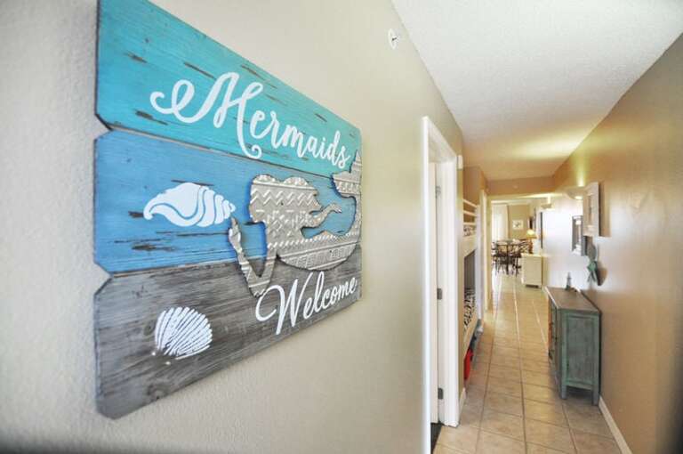Entrance & Hallway Bunkbeds - 
Gulf Dunes 114 Fort Walton Beach Florida Okaloosa Island