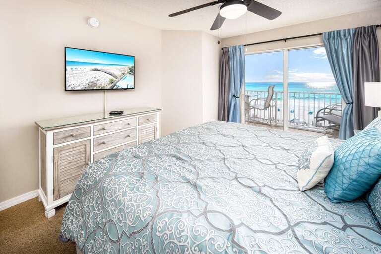 Master Bedroom with walk in closet - 
Gulf Dunes 413 Fort Walton Beach Okaloosa Island Vacation Rentals