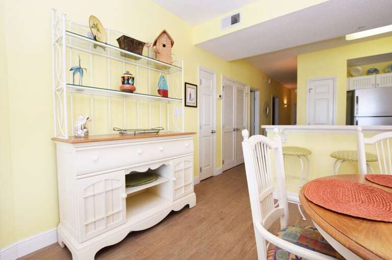 Dining Area - 
Gulf Dunes Resort Unit 601, Okaloosa Island Fort Walton Beach Vacation Rentals Dining Area - 
Gulf Dunes Resort Unit 601, Okaloosa Island Fort Walton Beach Vacation Rentals