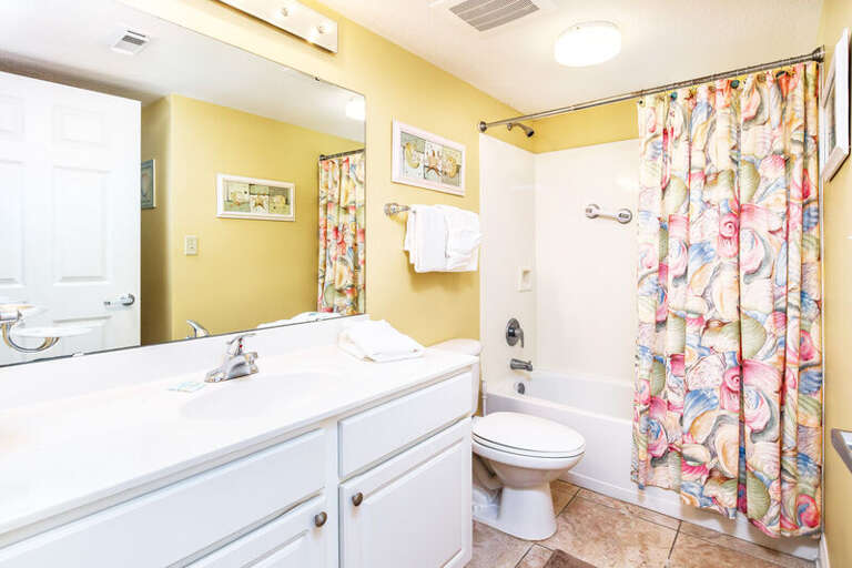Guest Bathroom - 
Sea Dunes Resort Okaloosa Island Fort Walton Beach Guest Bathroom - 
Sea Dunes Resort Okaloosa Island Fort Walton Beach