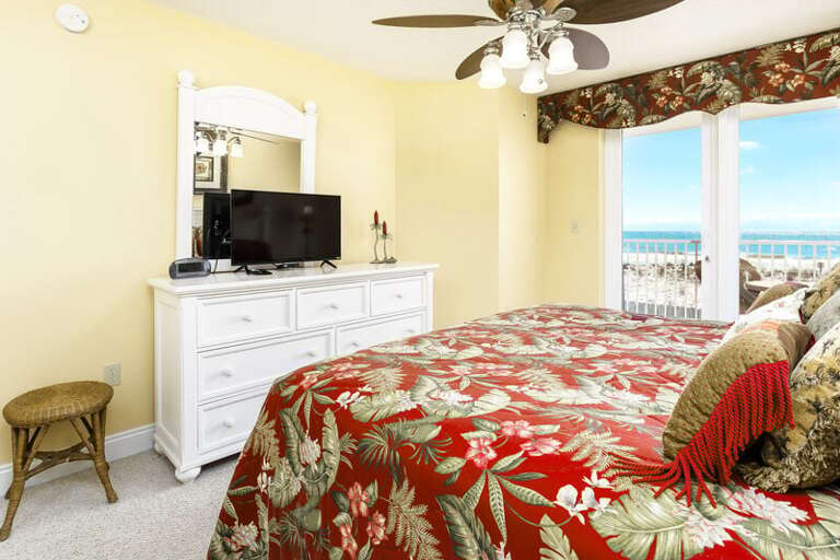Master Bedroom - 
Sea Dunes Resort Okaloosa Island Fort Walton Beach Master Bedroom - 
Sea Dunes Resort Okaloosa Island Fort Walton Beach