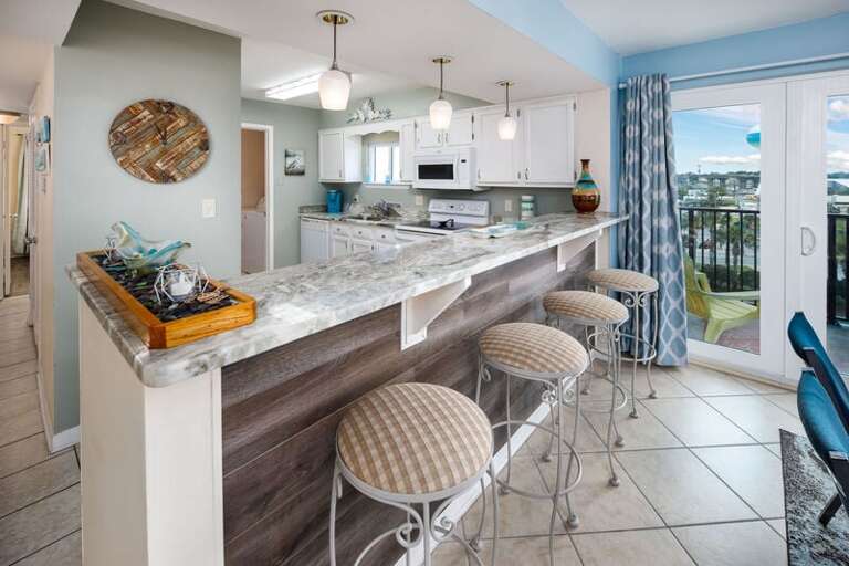 Kitchen, Sea Oats Resort Okaloosa Island Fort Walton Beach Destin Vacation Rentals