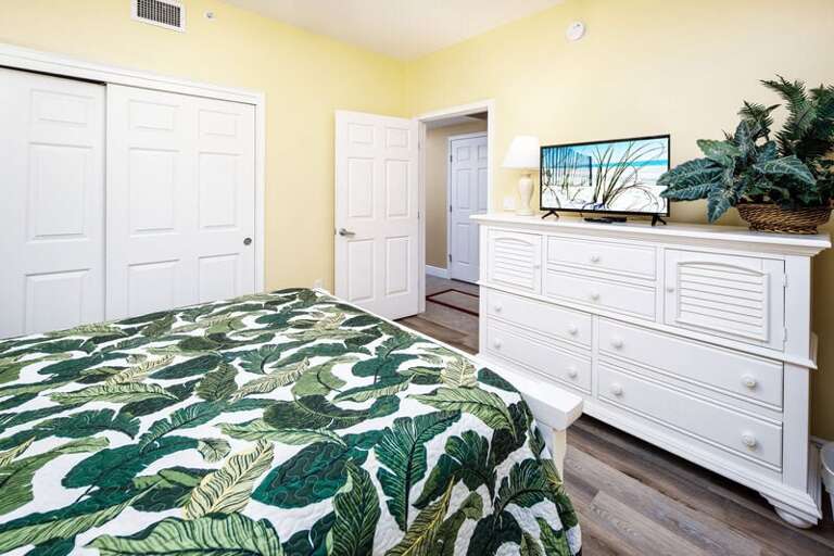 Guest Bedroom - Waters Edge Resort Unit 212 Fort Walton Beach Okaloosa Island Vacation Rentals