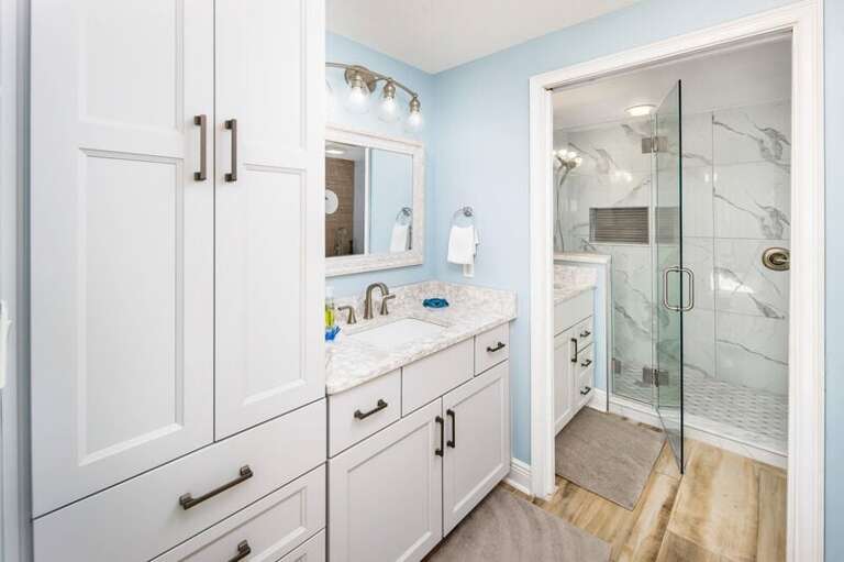 Master Bathroom - 
Waters Edge Resort Unit 412 Fort Walton Beach Okaloosa Island Vacation Rentals