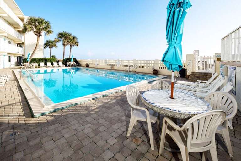 Aqua Villa Resort, Okaloosa Island, Fort Walton Beach, Vacation Condos by Sunset Resort Rentals