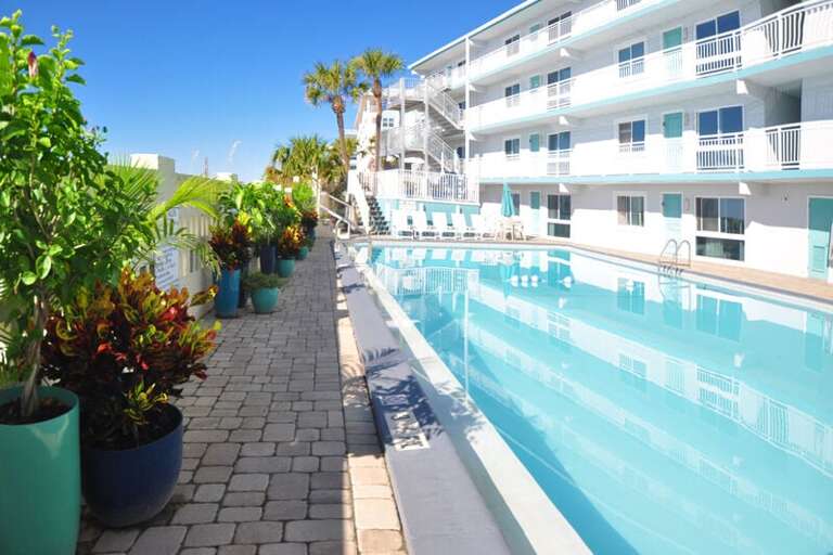 Aqua Villa Resort, Okaloosa Island, Fort Walton Beach, Vacation Condos by Sunset Resort Rentals