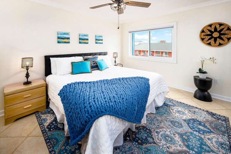 Master Bedroom - Aqua Villa Resort, Okaloosa Island, Fort Walton Beach, Vacation Condos by Sunset Resort Rentals