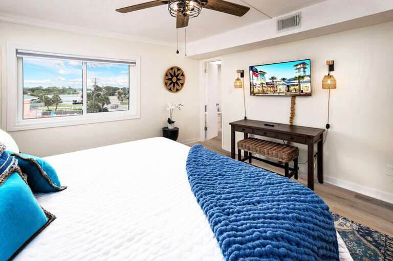 Master Bedroom - Aqua Villa Resort, Okaloosa Island, Fort Walton Beach, Vacation Condos by Sunset Resort Rentals
