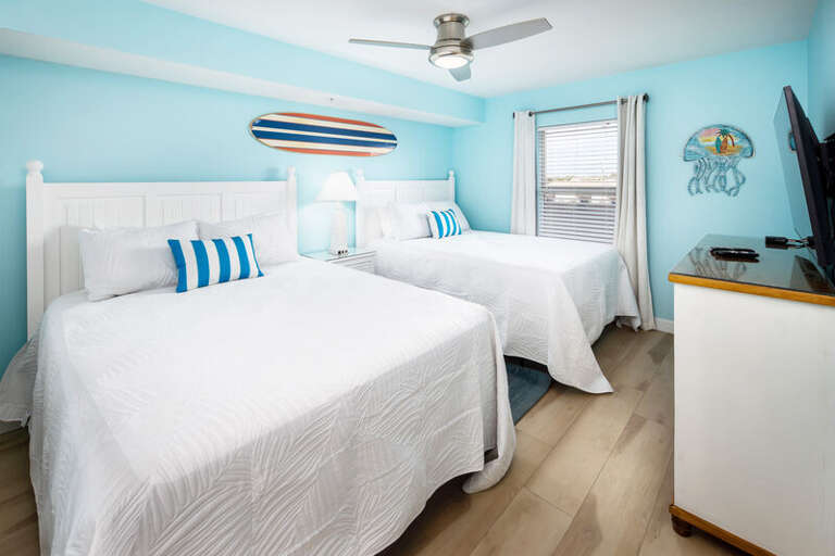 Guest Bedroom - 
Gulf Dunes 408 Fort Walton Beach Okaloosa Island Vacation Rentals Guest Bedroom - 
Gulf Dunes 408 Fort Walton Beach Okaloosa Island Vacation Rentals