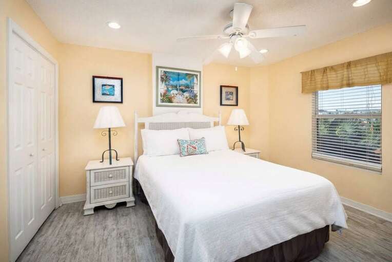 Guest Bedroom 2 - Gulf Dunes Resort Unit 117 Okaloosa Island Fort Walton Beach Vacation Condos by Sunset Resort Rentals
