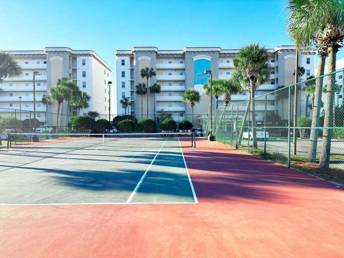 Gulf Dunes Resort Unit 117 Okaloosa Island Fort Walton Beach Vacation Condos by Sunset Resort Rentals (2)