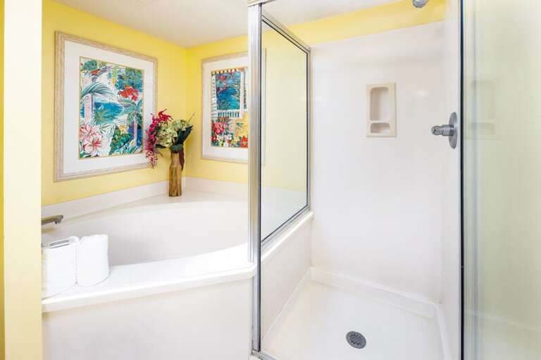 Master Bathroom - Gulf Dunes Resort Unit 117 Okaloosa Island Fort Walton Beach Vacation Condos by Sunset Resort Rentals