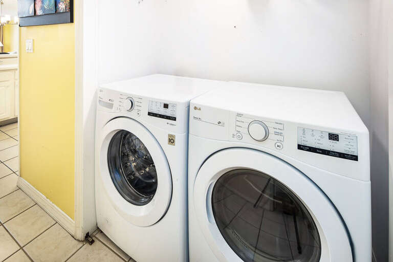 Private Laundry Center - Gulf Dunes Resort Unit 117 Okaloosa Island Fort Walton Beach Vacation Condos by Sunset Resort Rentals