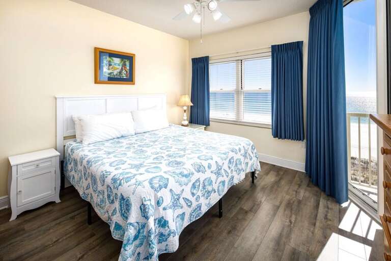 Master Bedroom - Waters Edge Resort Unit 510 Okaloosa Island Fort Walton Beach Vacation Rentals